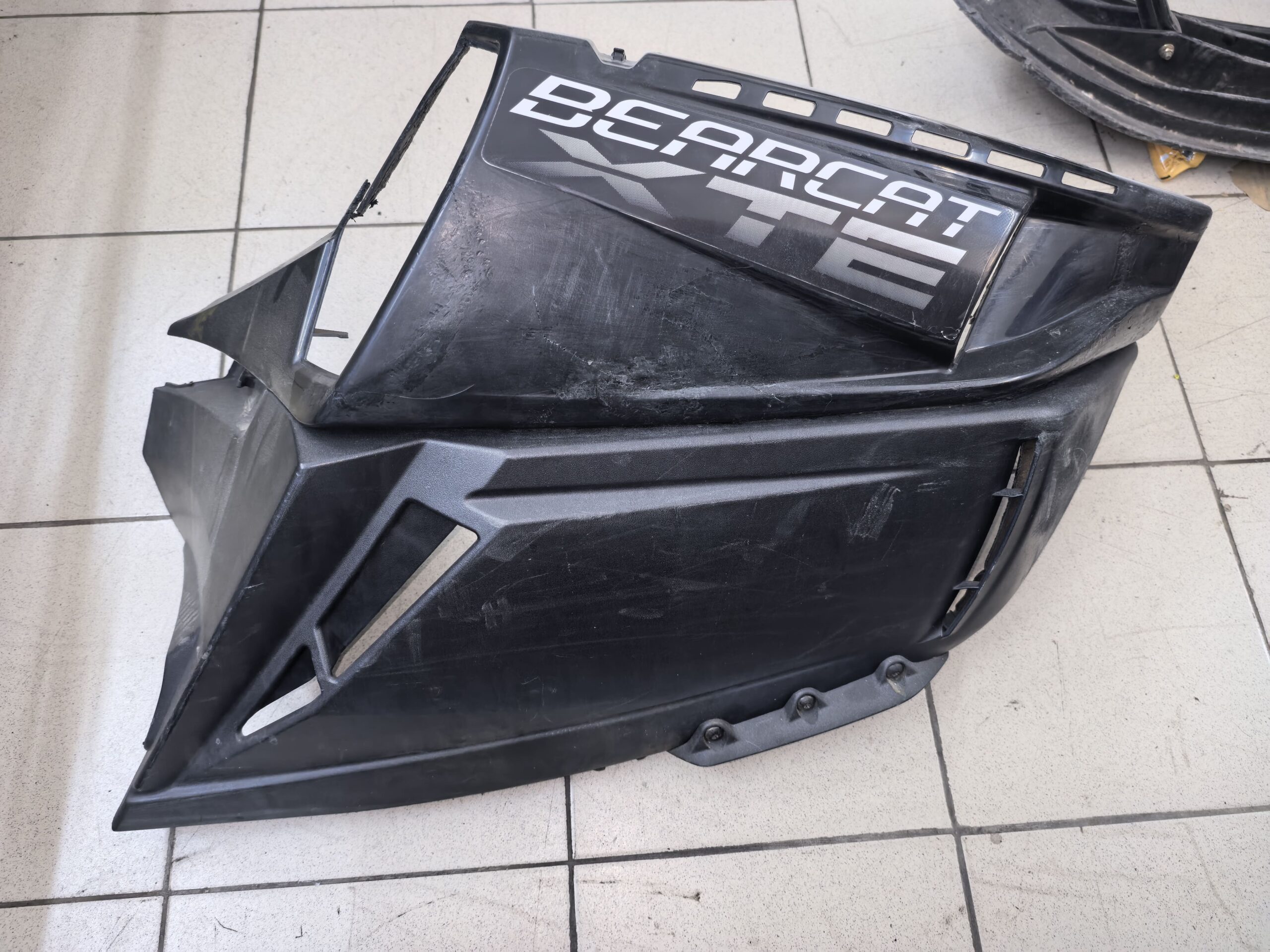 Панель боковая правая Arctic Cat BEARCAT 2718-870, 2718-274 Лот №2