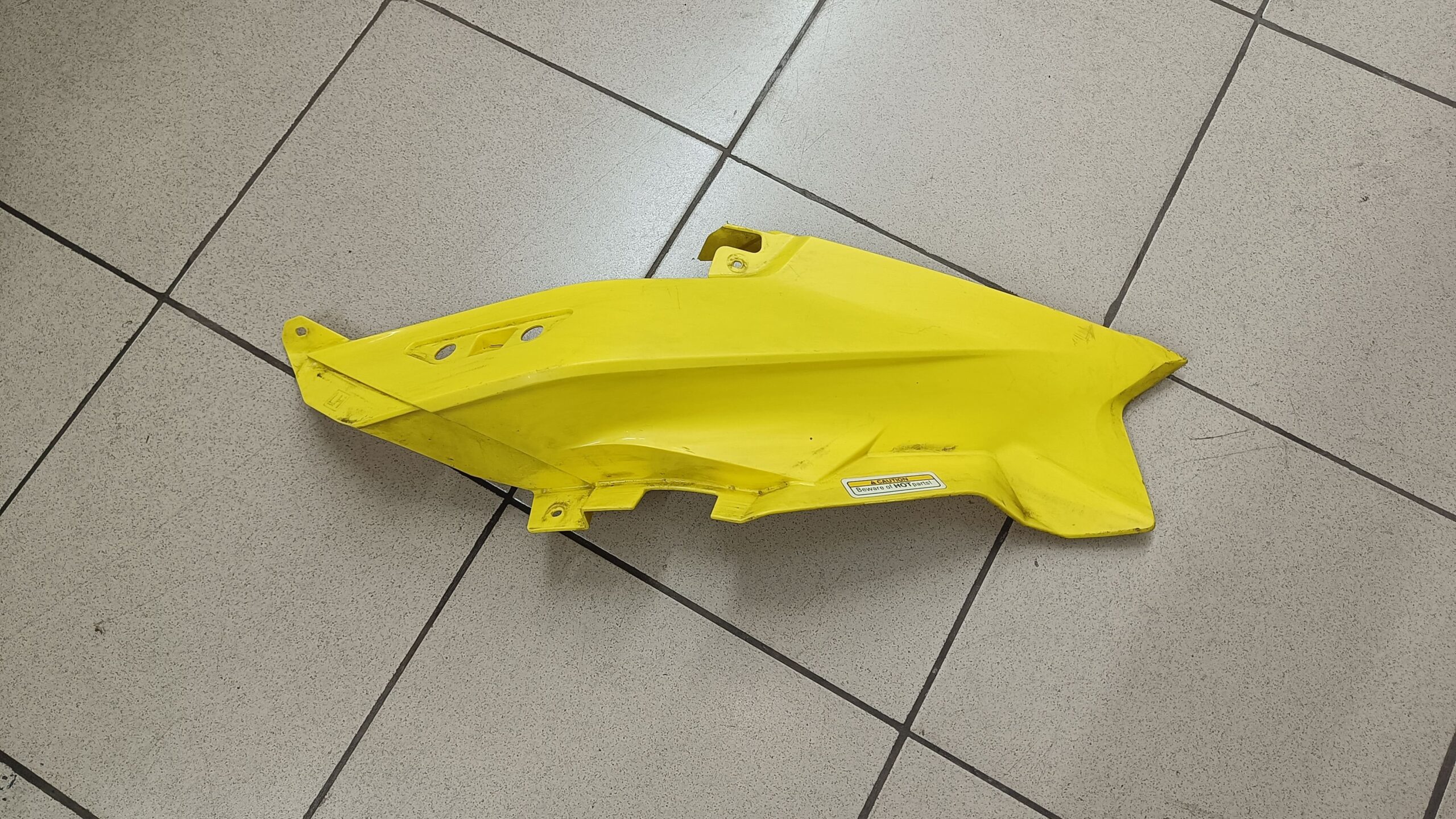 Боковая Панель Капота левая Желтая Для Ski Doo Gen4 517306010