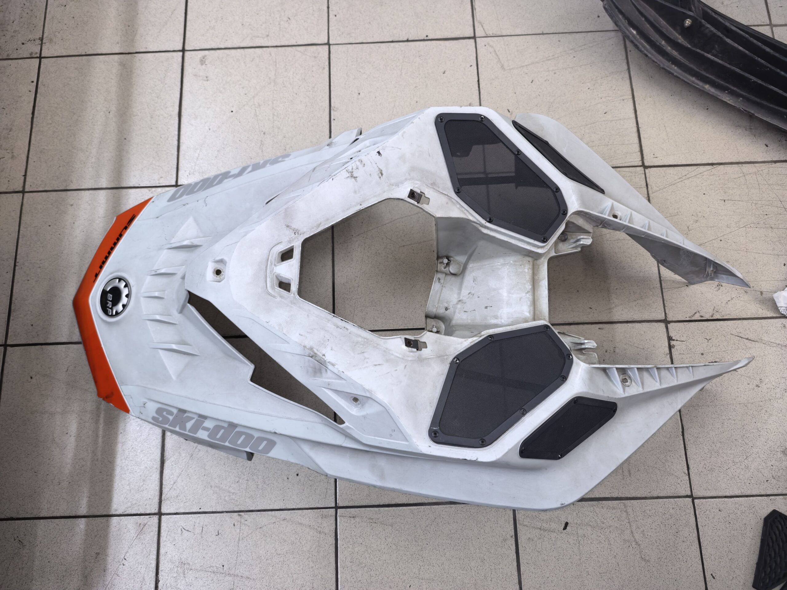 Капот Серый Для Ski Doo REV Gen4 FREERIDE, SUMMIT 517307434