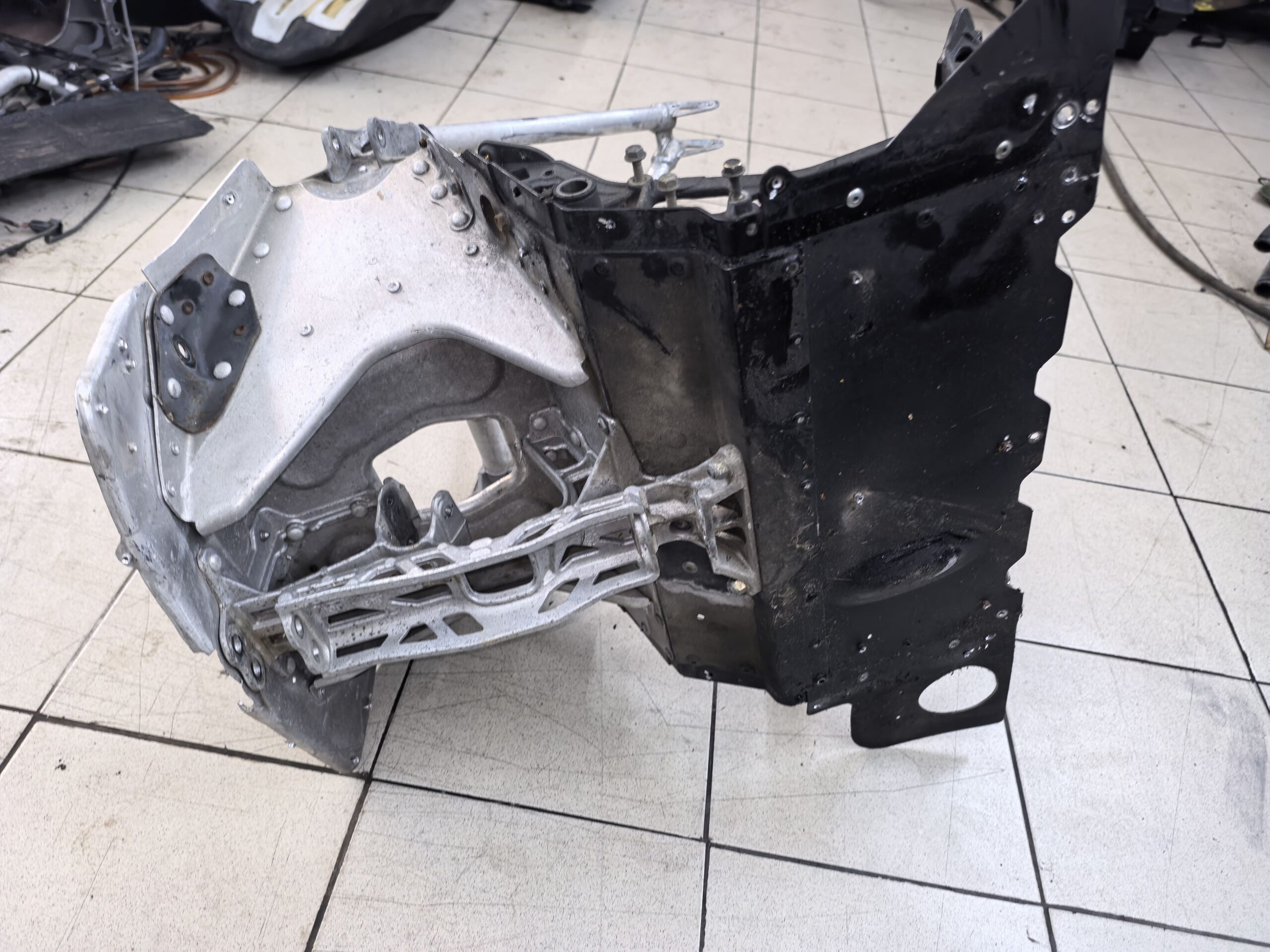 S - Модуль Рамы Для Ski Doo 518325660, 518325924, 518325978, 518327495, 518327721, 518328320, 518325923, 518326796, 518325922, 518326795 — изображение 9