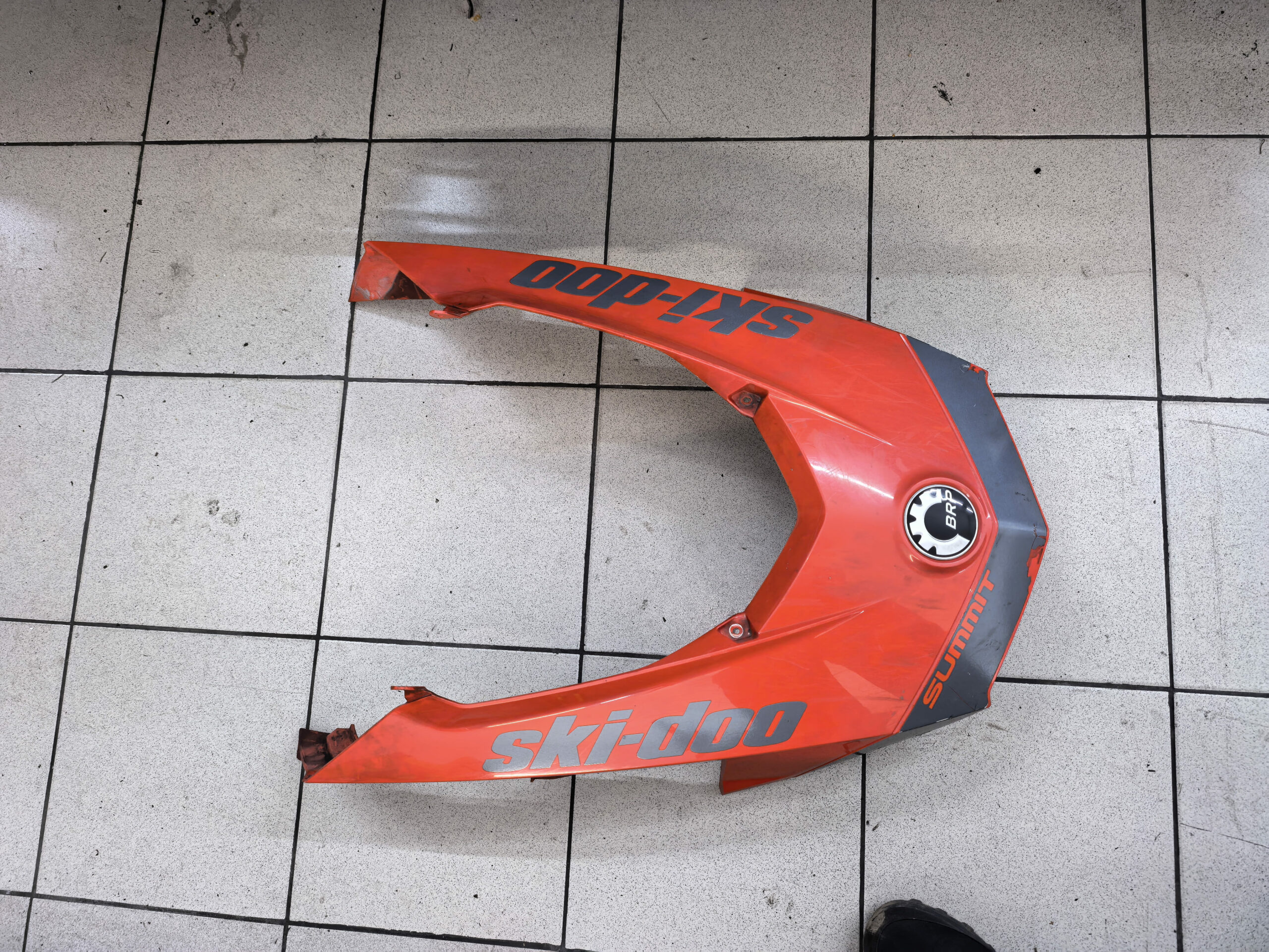 Капот красный Для Ski Doo Summit Gen4 517306635